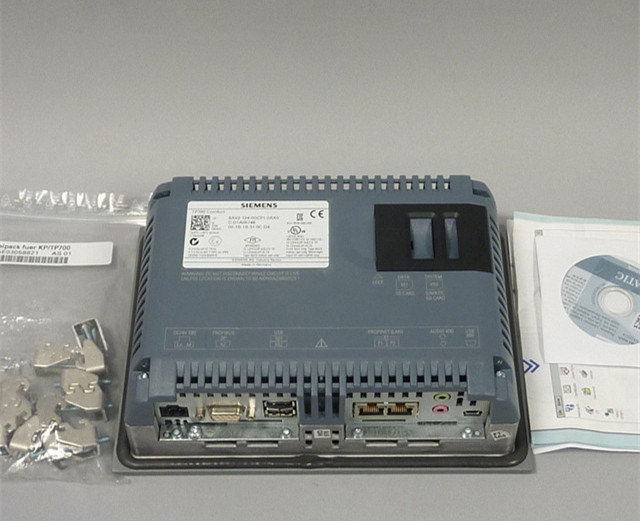 SIEMENS 6AV2124-0QC02-0AX0 24 MB διαμόρφωση μνήμης λειτουργία αφής 15" ευρυοειδής οθόνη TFT