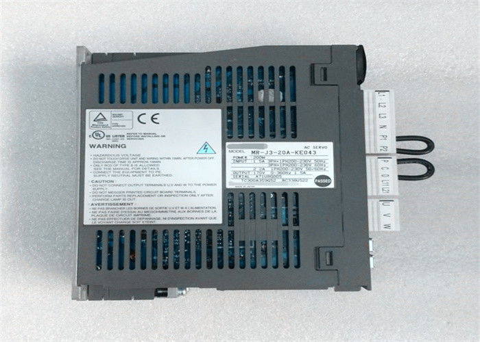 200W MITSUBISHI AC Υπηρετικός ενισχυτής MR-J3-20A-KE043 360Hz 1.5A Βιομηχανική έξοδος 170V
