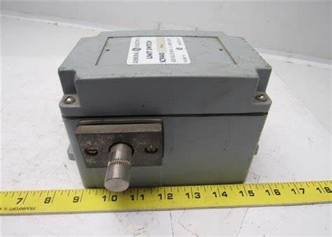 GE IC9445A200AB 120/240 VAC ή 125 VDC με έξοδο +5VDC 24 μονάδες εισόδου VDC