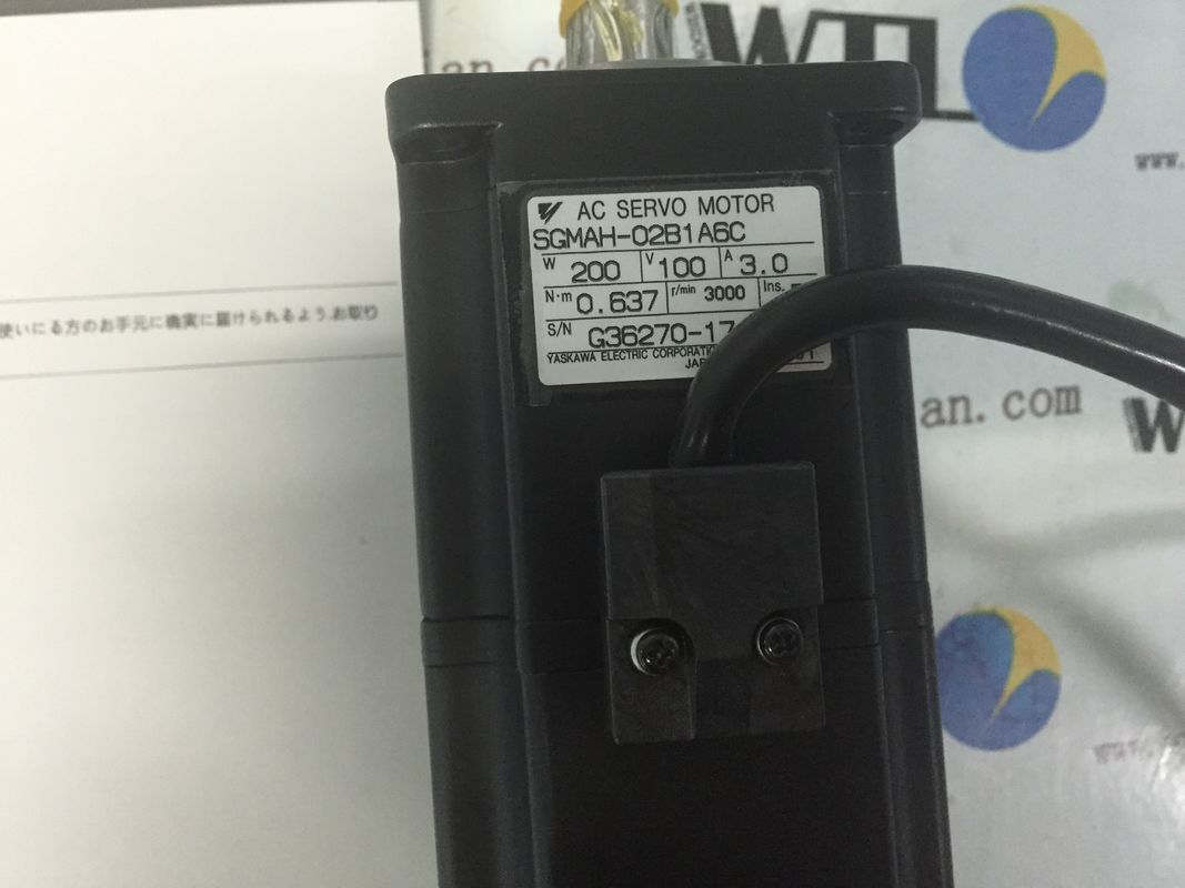 Yaskawa AC Industrial Servo Motor SGMAH-02B1A6C 200W 200V ΠΛΑΝΤΑ ΝΕΟ