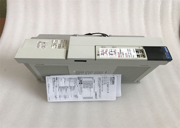 Η Mitsubishi AC Servo Drive MR-J2S-500B 5KW 500A AC200-230V Βιομηχανικός 3 φάσεων ενισχυτής