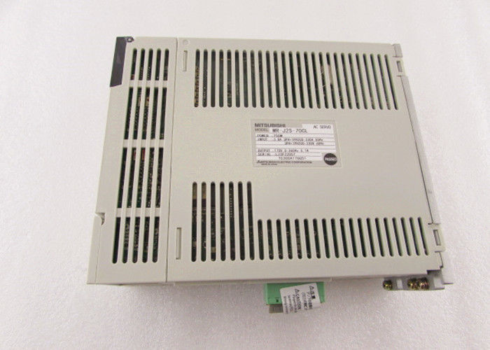 Ιαπωνία MITSUBISHI Electric 750W AC Υπηρετικός ενισχυτής MR-J2S-70CL Βιομηχανικός Υπηρετικός Δρόμος Νέος