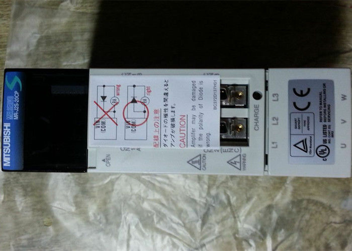 MITSUBISHI 200W Βιομηχανικός οδηγός εναλλασσόμενου ρεύματος MR-J2S-20CP J2-Super Series Υπηρετικός ενισχυτής Νέος
