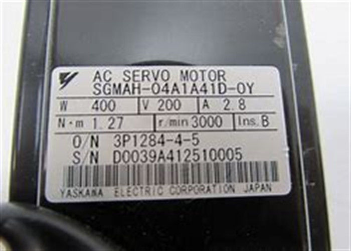 Υπηρετικός κινητήρας Yaskawa SGMAH-04A1A41D-OY ολοκαίνουργιος σε αρχικό κουτί