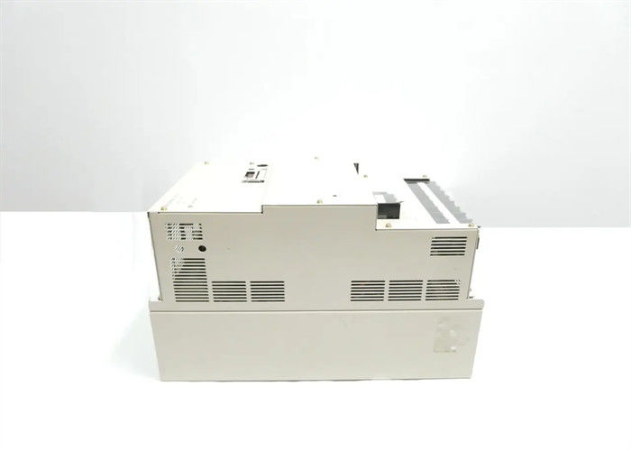 SGDH-1AAE Servo Drives Yaskawa ολοκαίνουργια σε αρχικό κουτί 230V