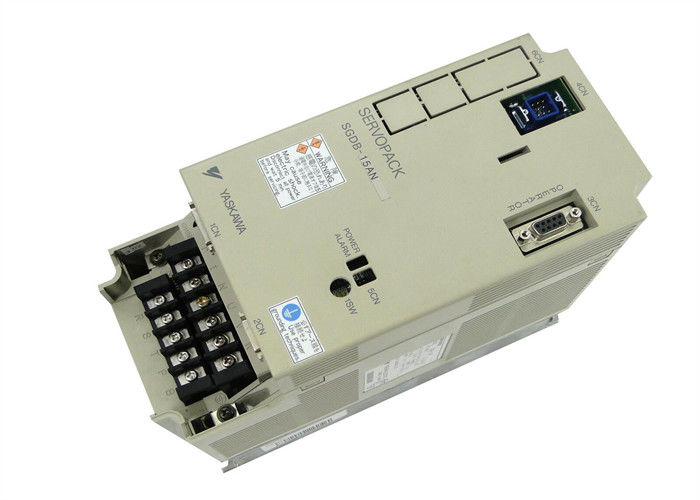 Υπηρετικός ενισχυτής Yaskawa SGDB-15AN AC ολοκαίνουργιος σε αρχικό κουτί