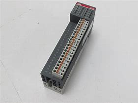 24V ψηφιακή αναλογική μονάδα I O ABB μάρκα AI561 ολοκαίνουργια σε κουτί