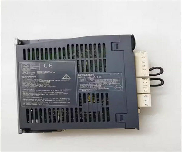 MR-J3-200B 2KW AC Υπηρετικός ενισχυτής Mitsubishi MR-J3 200 έως 230 V