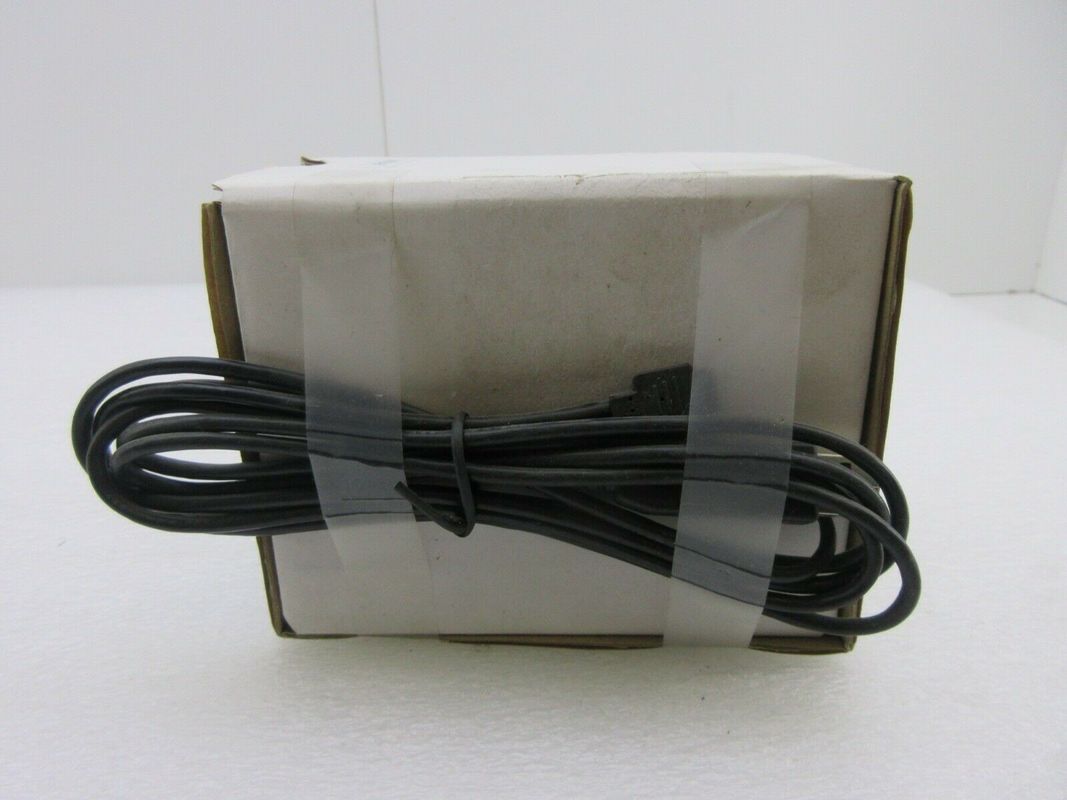 ABB 2TLA020070R6600 Pluto D45 Βοηθητικός πυρήνας επαφής διακόπτης κυκλώματος σειράς S200