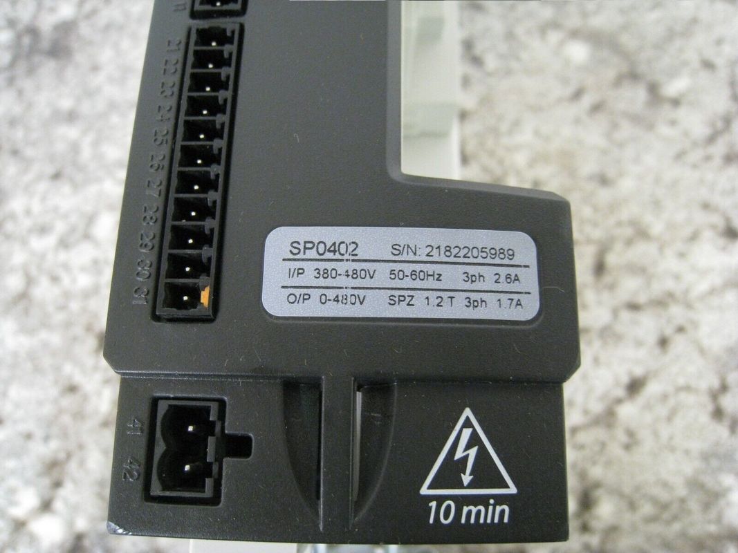 EMERSON SP0402 Παγκόσμια μεταβλητή ταχύτητα μεταβλητής ισχύος για κινητήρες επαγωγής και σερβοκινητήρες