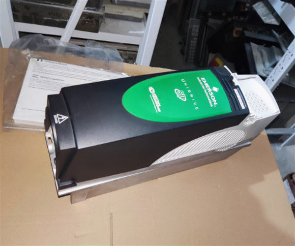 SP1402 Τεχνικές ελέγχου Πίνακα Unidrive SP Εναλλακτικής Ενέργειας με αριθμό τμήματος KJ3201X1-BA1