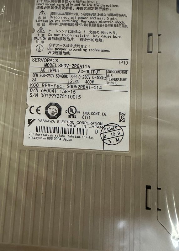 Η Yaskawa οδηγεί SGDV-5R5A11A Ηλεκτρική Εταιρεία 3PH 0-55°C 400W Ιαπωνία